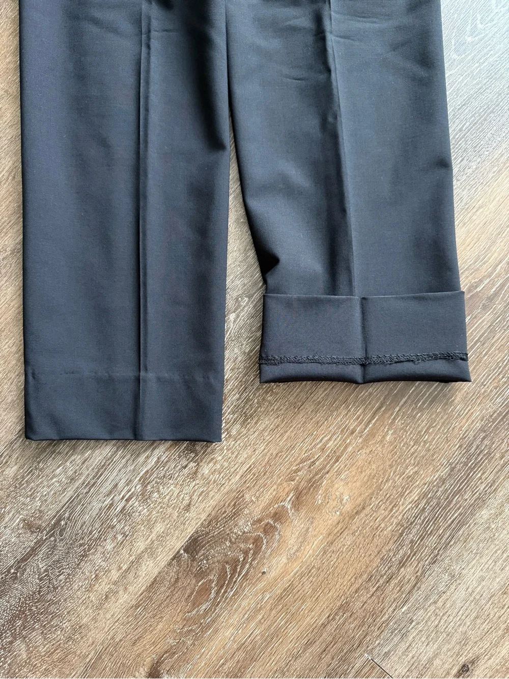 Boss Hugo Boss Men's Black Two-Piece Wool Blend Suit Jacket & Trousers
